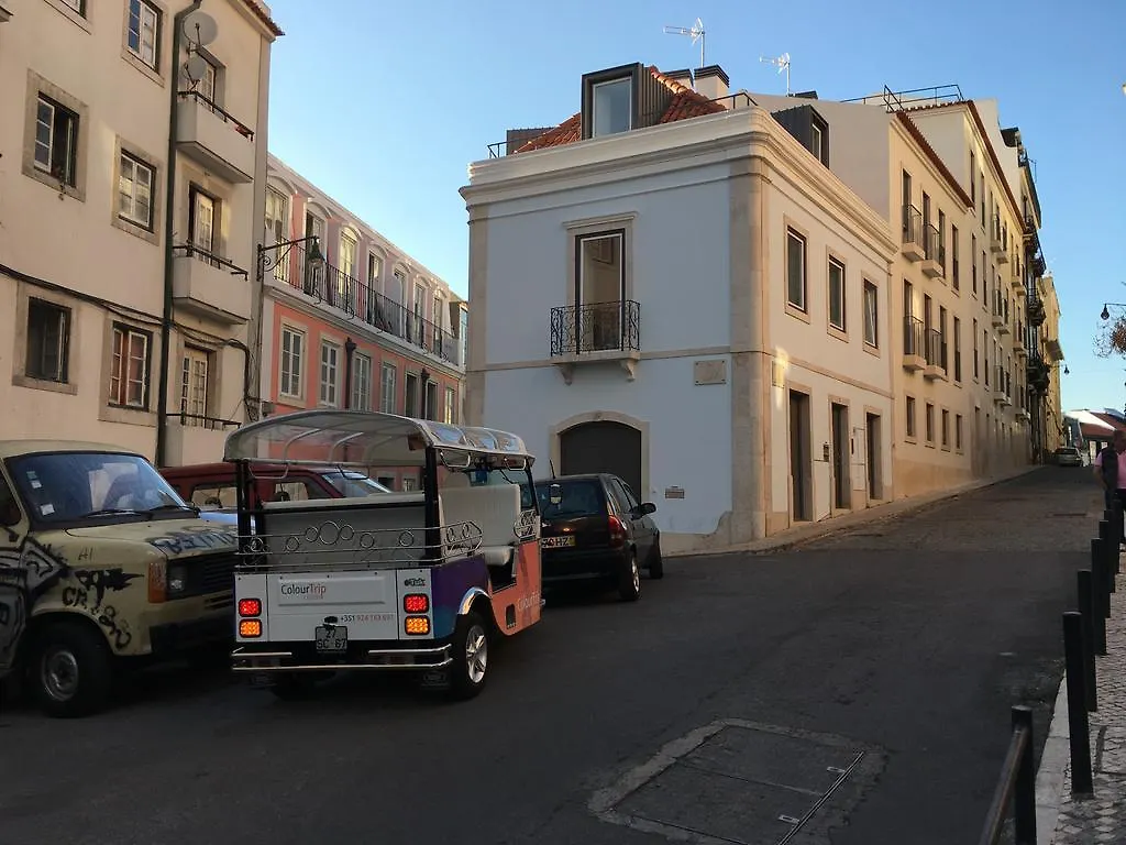 Отель Casas Da Bombarda Лиссабон Апартаменты